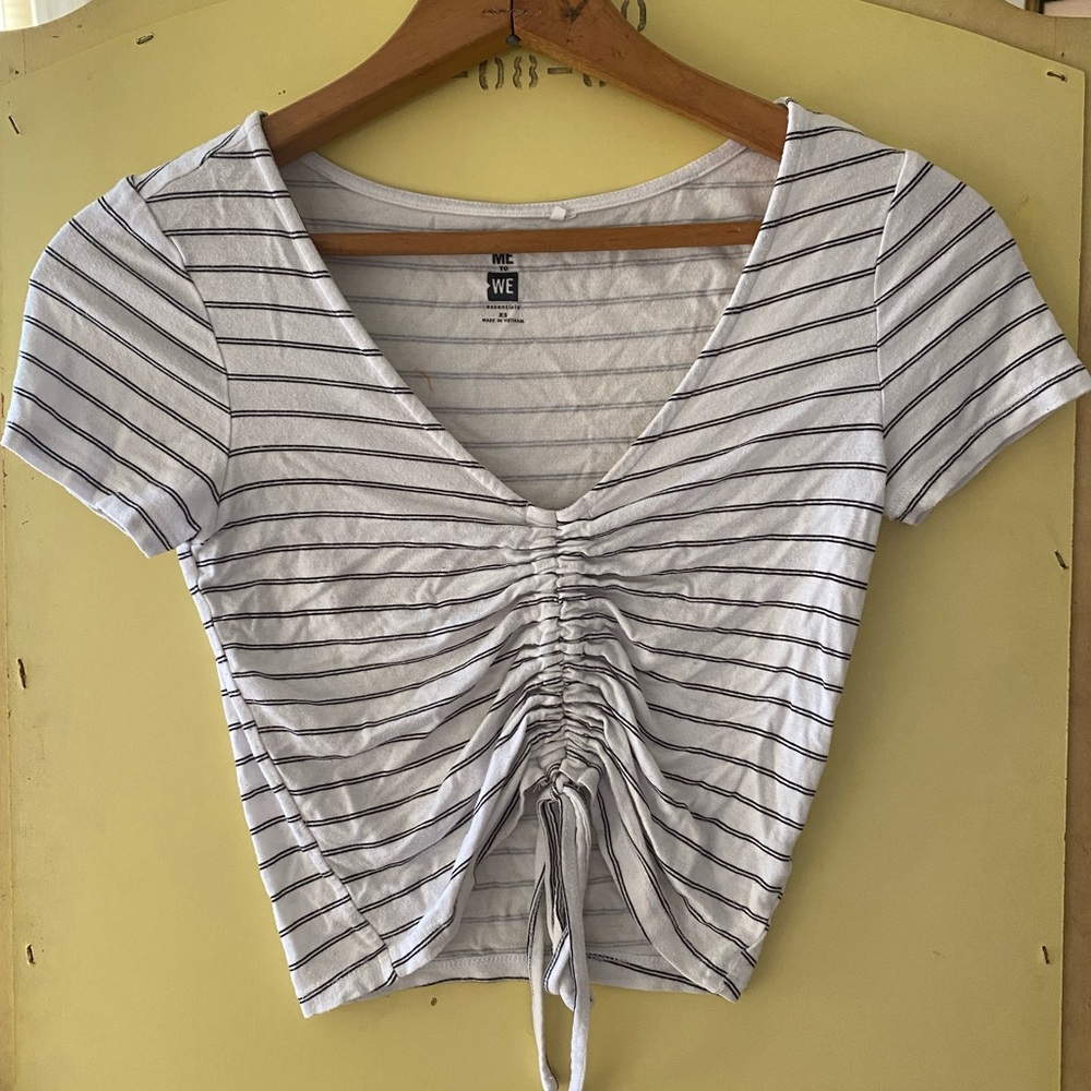pacsun striped cropped tee :)